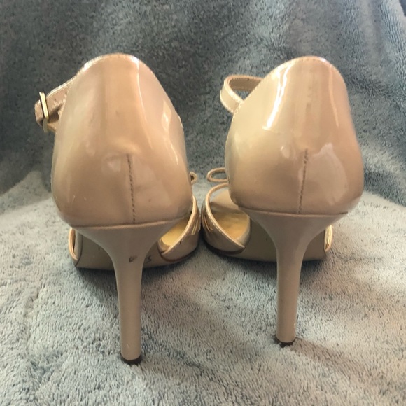 Nude bow heels - Picture 3 of 4